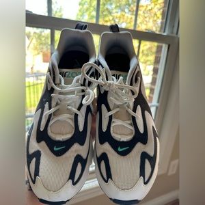 Nike Air Max 200 Women’s Size 9.5